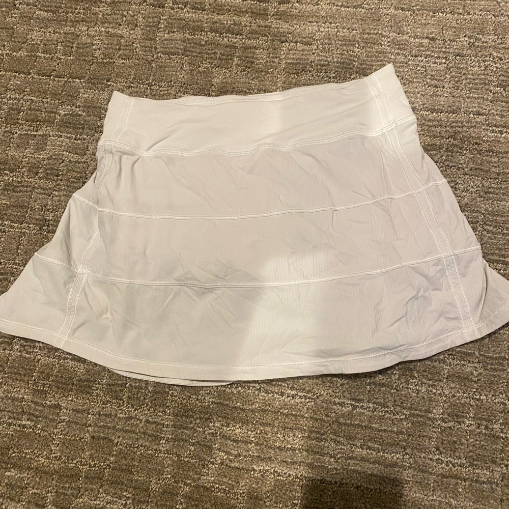 LuLulemon Pace Rival (Long) skirt size 4 white